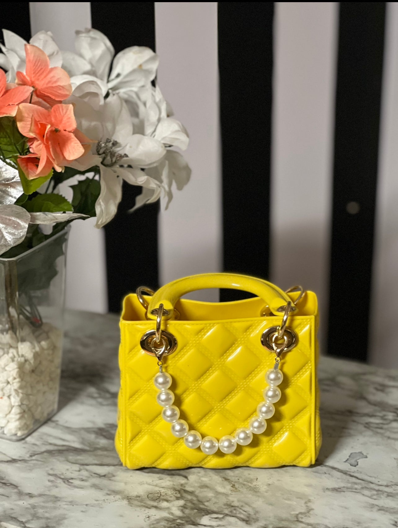 “Classy and Chic” Jelly Handbag in Yellow 💛